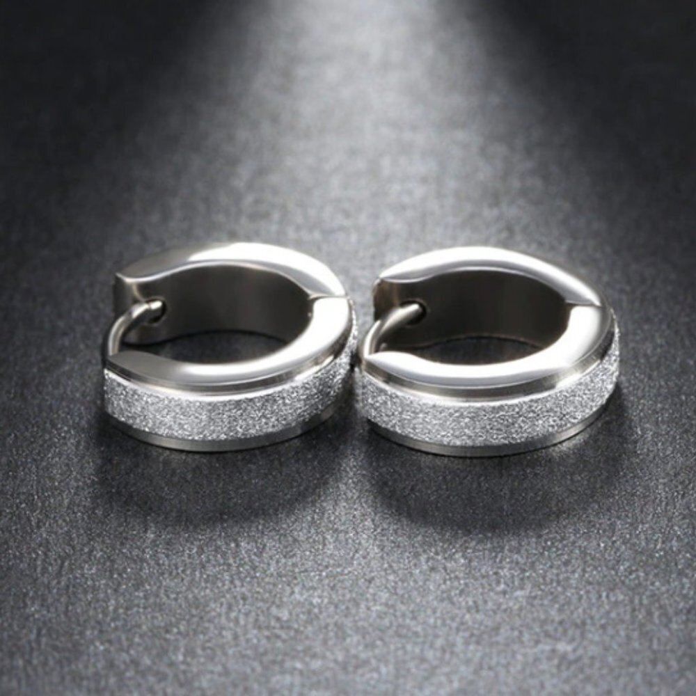 Hoop huggies earrings jewelry white gold tone stainless steel shiny brand new